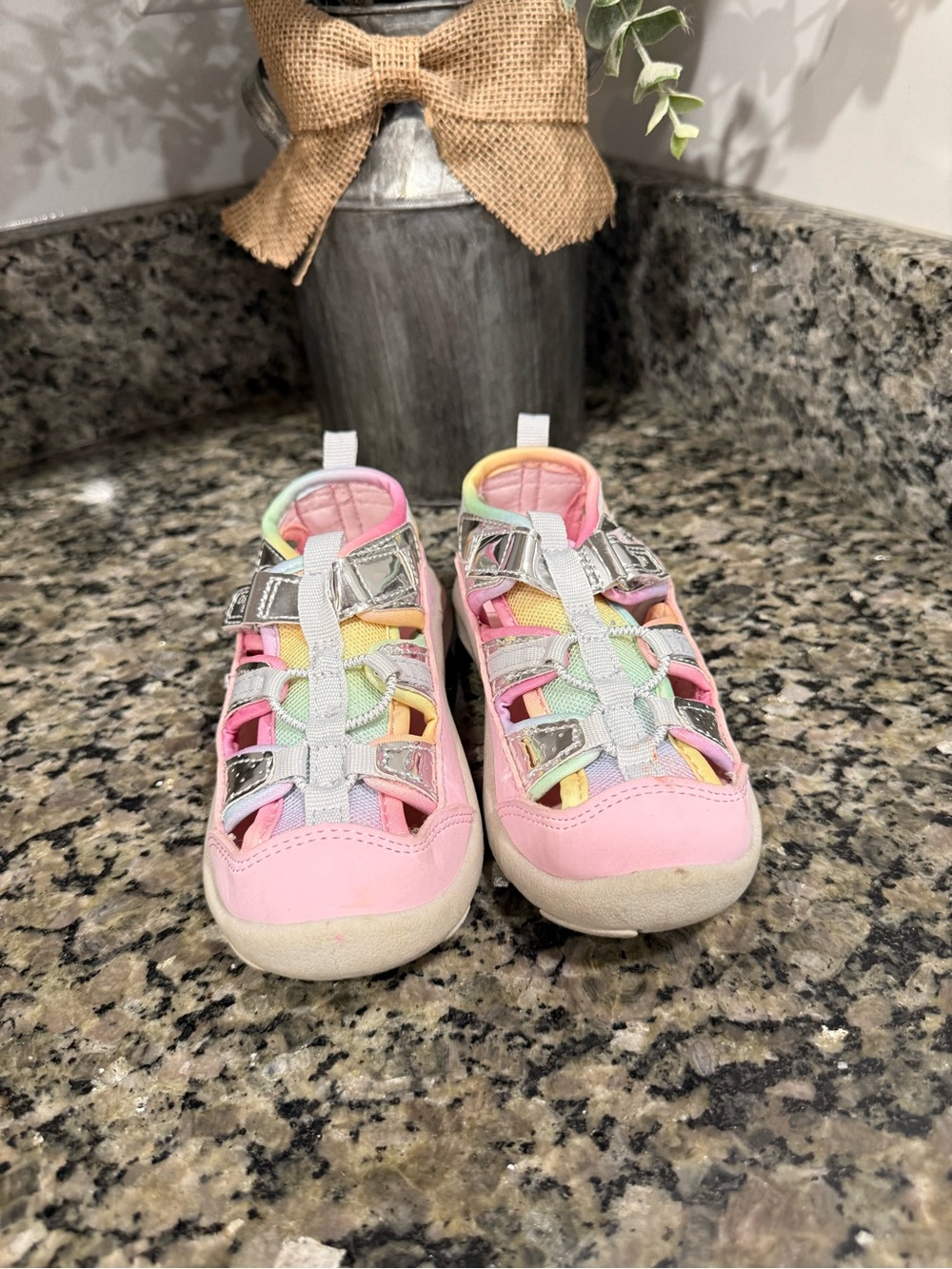 •Colorful Girls Shoes•